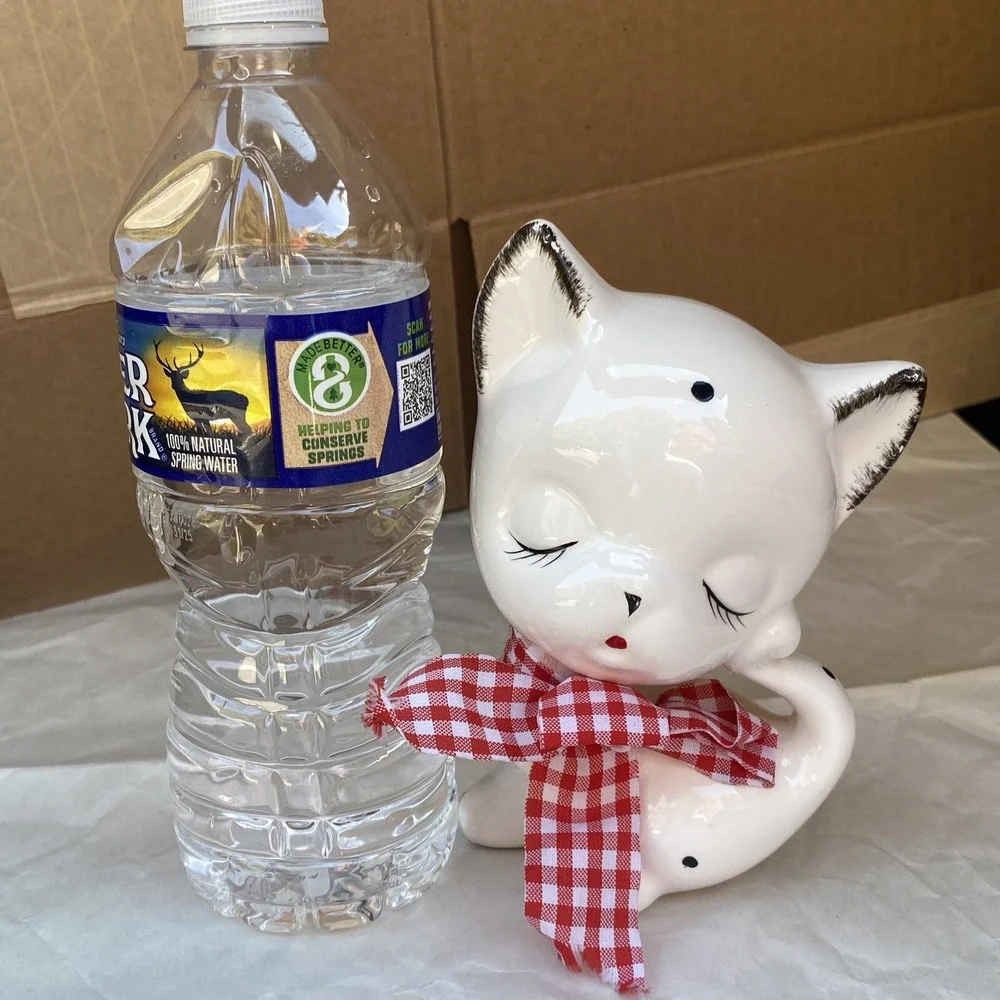 Cat Kitten Figurine Eyes Closed Polka Dotted Ceramic Porcelain Hand Painted